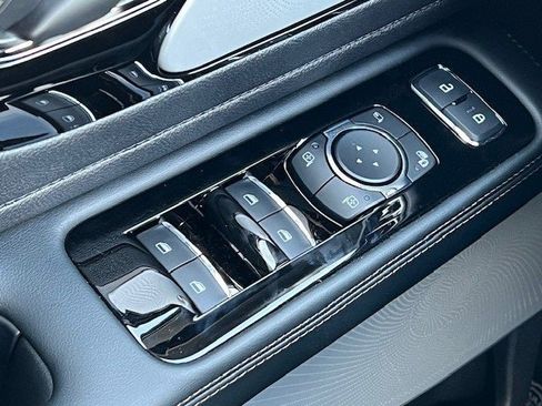 New 2026 Lincoln Aviator Reserve image 38