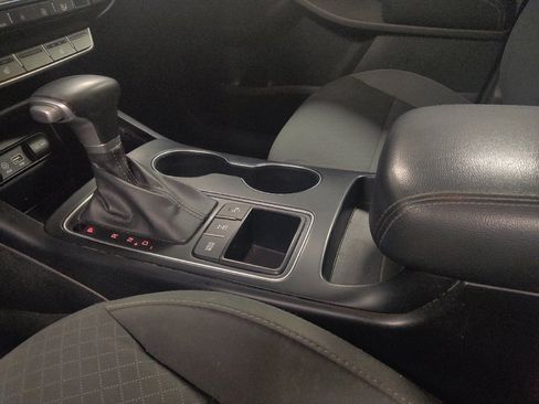 Used 2020 Kia Sorento S AWD/4WD image 26