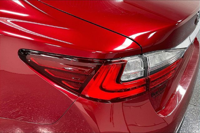 Used 2018 Lexus ES 350 w/ Luxury Package w/Wood Trim FWD image 22