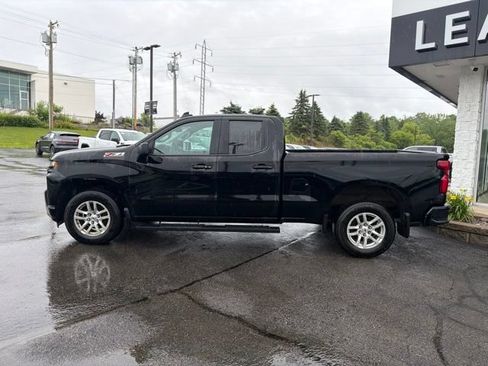 Used 2020 Chevrolet Silverado 1500 RST AWD/4WD image 2