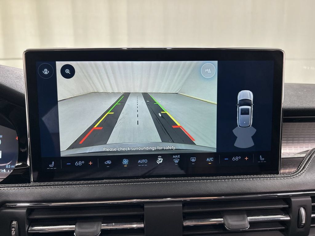 Used 2023 Lincoln Corsair AWD image 15