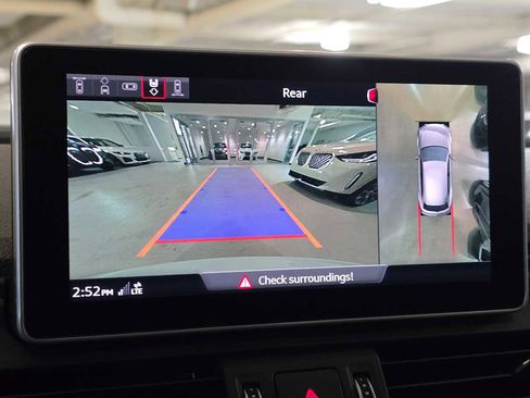 Used 2019 Audi Q5 Prestige w/ Prestige Package image 31