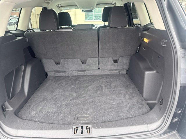 Used 2017 Ford Escape SE AWD/4WD image 20