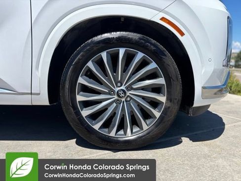 Used 2024 Hyundai Palisade Calligraphy AWD/4WD image 13