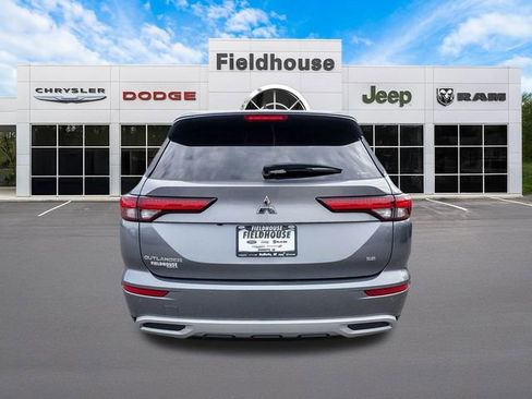 Used 2022 Mitsubishi Outlander SE image 15