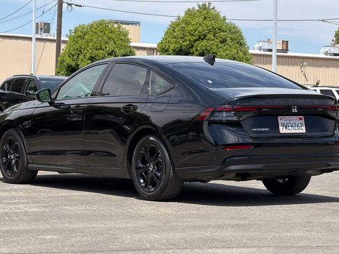 Used 2025 Honda Accord SE image 6