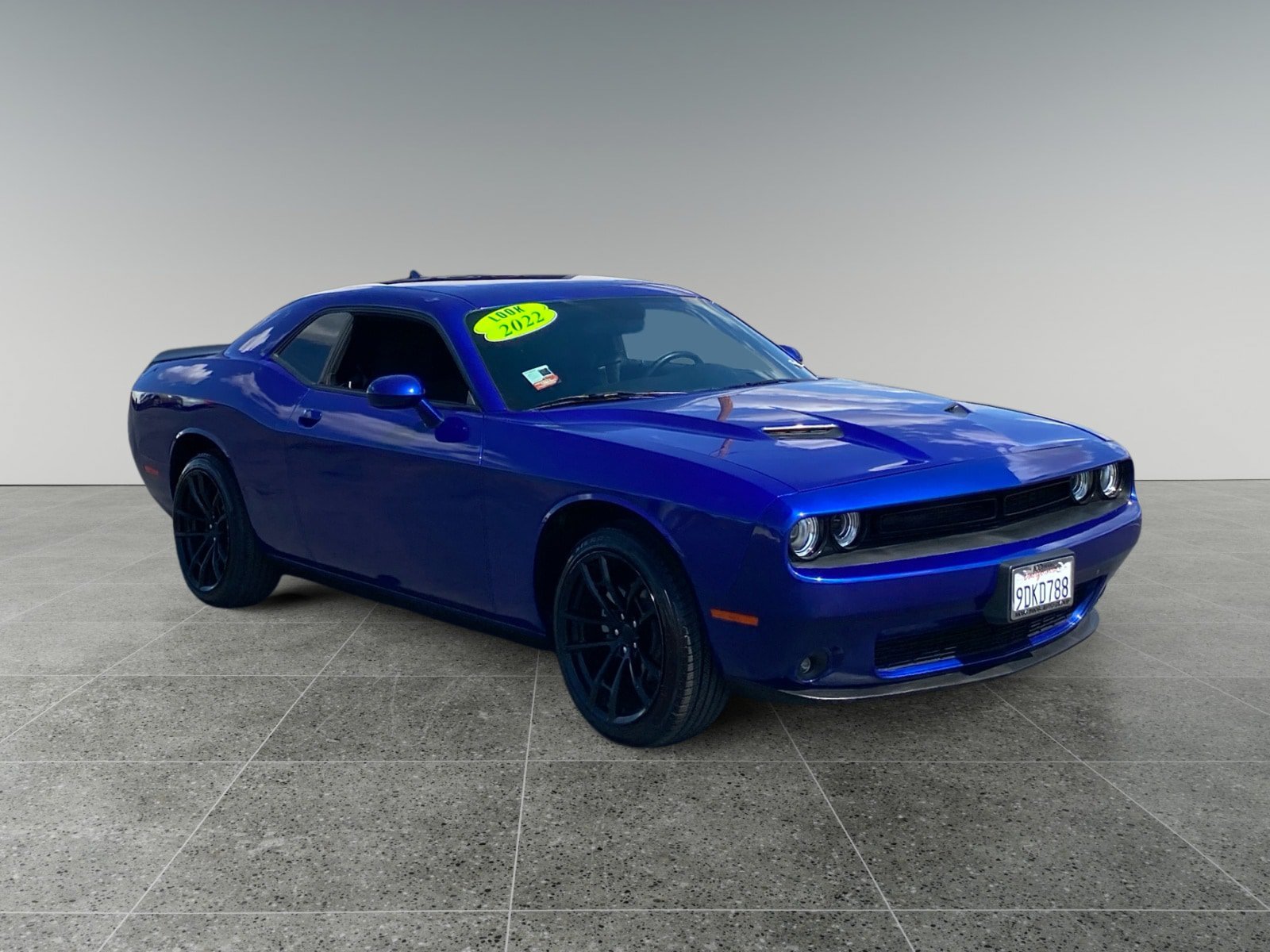 Used 2022 Dodge Challenger SXT w/ Blacktop Package RWD image 7