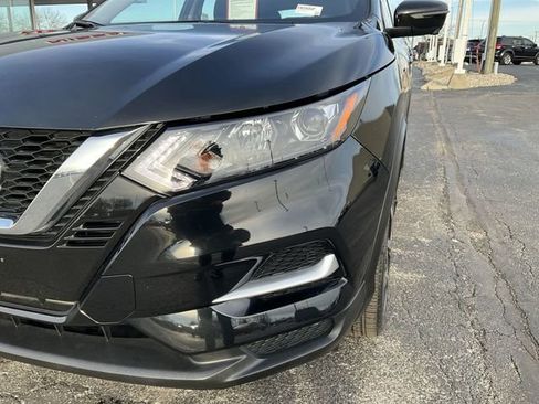 Certified 2022 Nissan Rogue Sport SL image 38