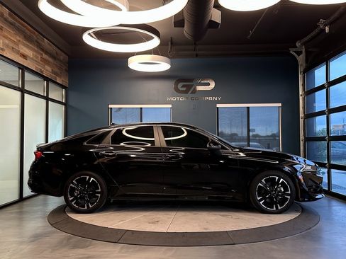 Used 2021 Kia K5 GT-Line image 2