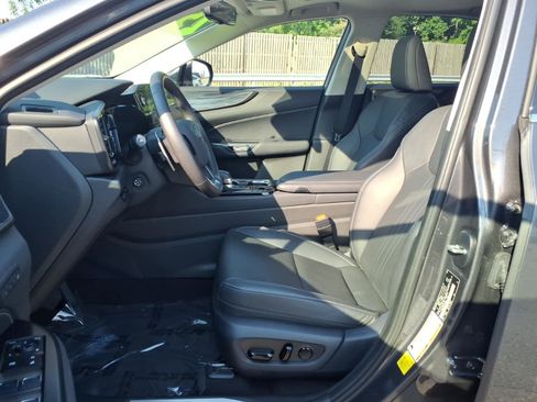 Used 2025 Lexus NX 350 AWD w/ Accessory Package (2T) image 17