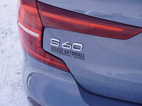 Used 2024 Volvo S60 B5 Plus image 6