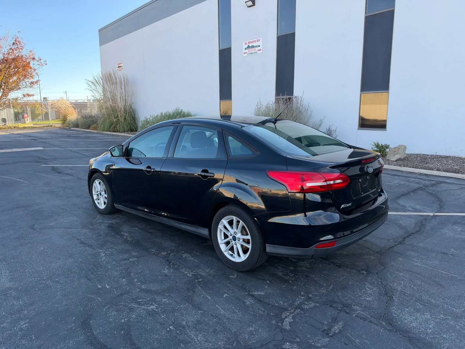 Used 2016 Ford Focus SE FWD image 3