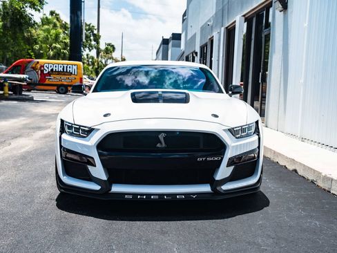 Used 2020 Ford Mustang Shelby GT500 w/ Technology Package RWD image 2