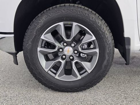 New 2026 Chevrolet Silverado 1500 LT w/ Texas Edition Plus RWD image 14