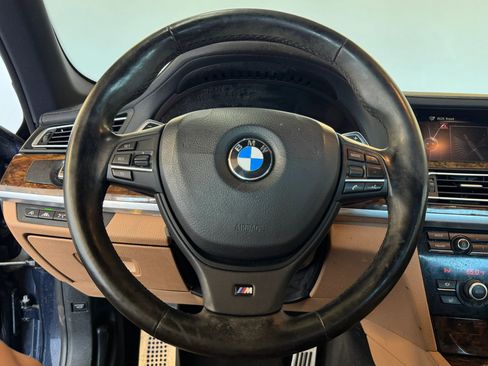 Used 2015 BMW 740Li image 17