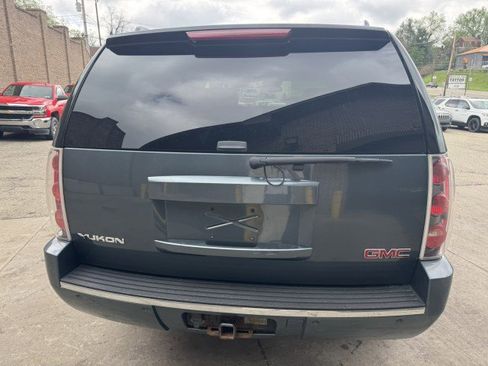 Used 2007 GMC Yukon Denali image 4