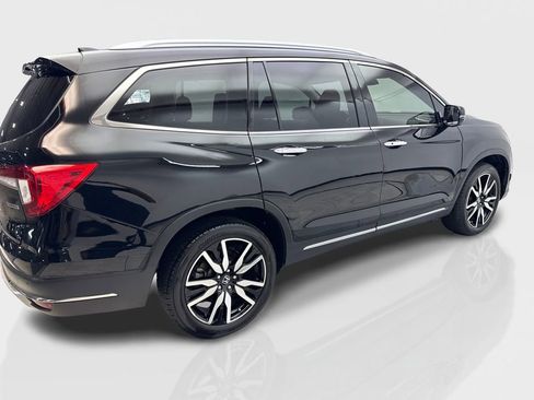 Used 2019 Honda Pilot Touring image 13