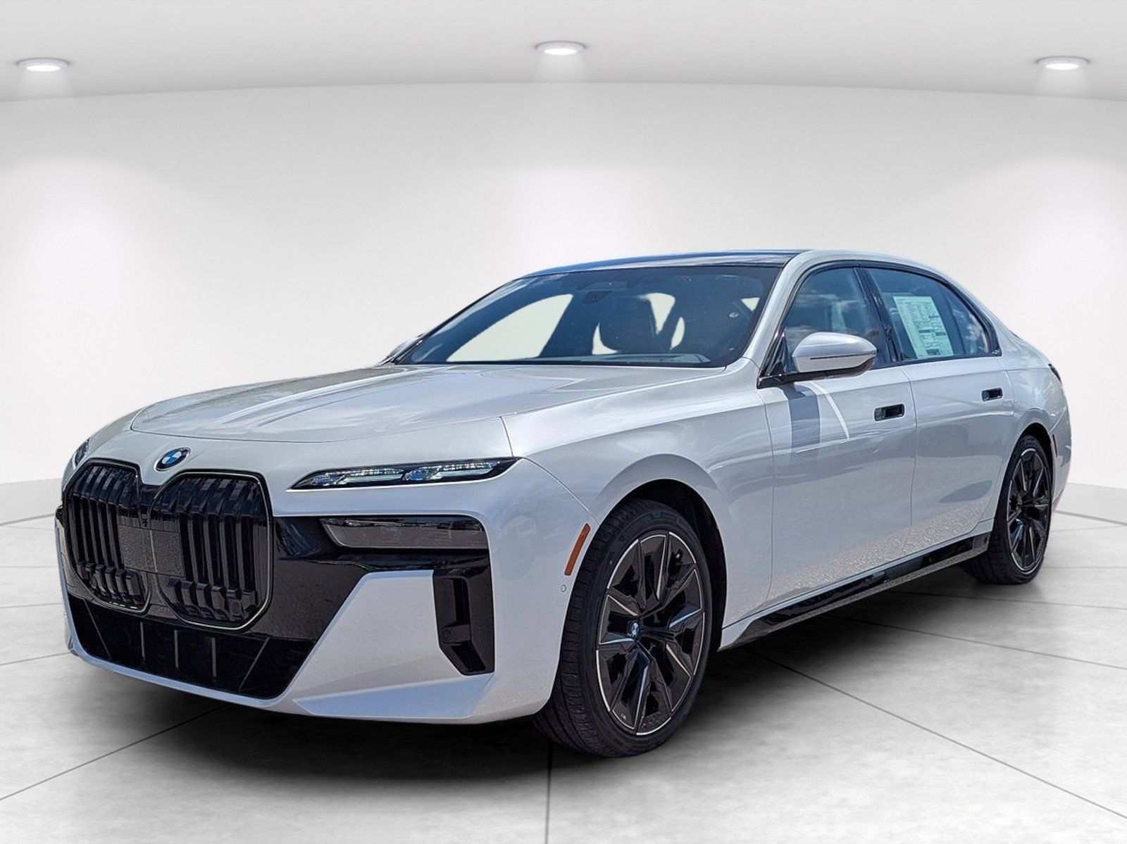 New 2026 BMW 760i xDrive w/ Executive Package AWD/4WD image 7