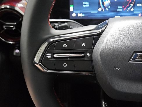 Used 2026 Chevrolet Equinox RS image 13