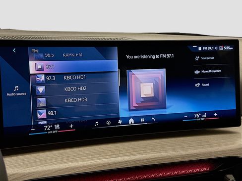 Used 2025 BMW 330i xDrive Sedan image 21