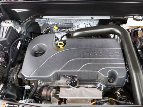 Used 2023 Chevrolet Equinox LT image 30