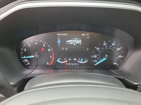 Certified 2020 Ford Escape SE image 12