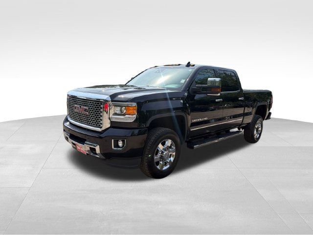 Used 2016 GMC Sierra 2500 Denali w/ Driver Alert Package AWD/4WD image 7