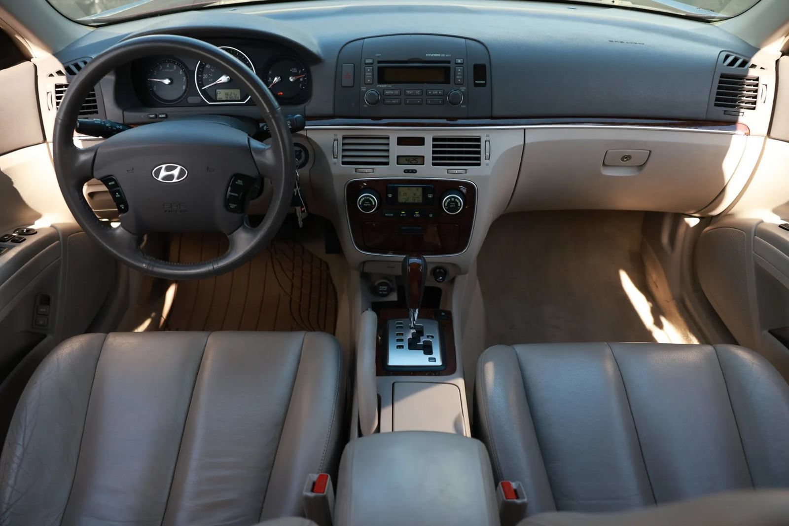 Used 2006 Hyundai Sonata LX FWD image 13