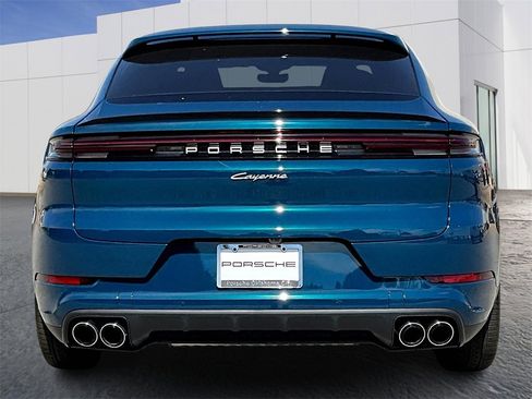 New 2026 Porsche Cayenne E-Hybrid Coupe image 6