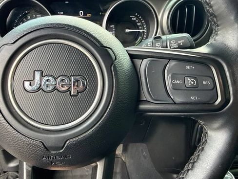 Used 2023 Jeep Wrangler Unlimited w/ Cold Weather Group AWD/4WD image 37