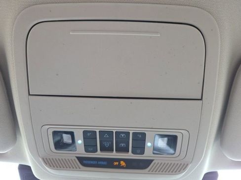 Certified 2023 Ford Explorer XLT w/ Equipment Group 202A image 33