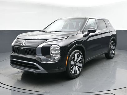 New 2026 Mitsubishi Outlander LE