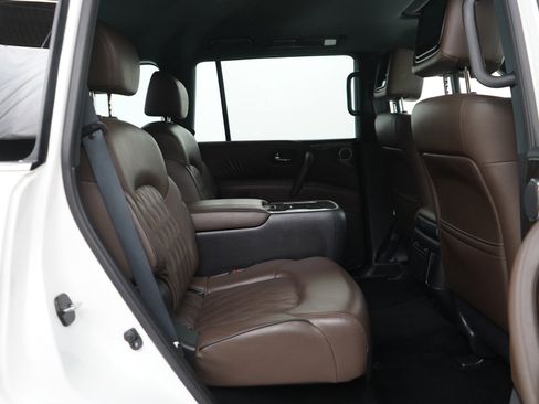 Used 2023 Nissan Armada Platinum w/ Captain's Chairs Package image 13
