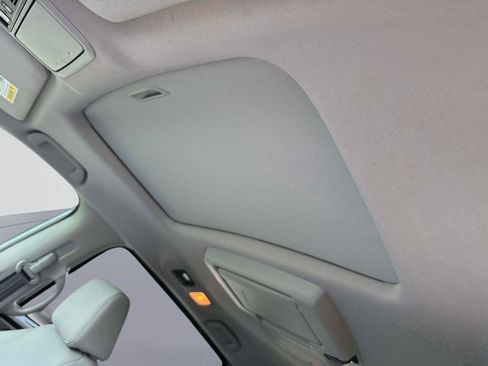 Certified 2021 Honda Odyssey Touring image 35