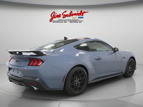 Used 2024 Ford Mustang GT Premium w/ GT Performance Package RWD image 6