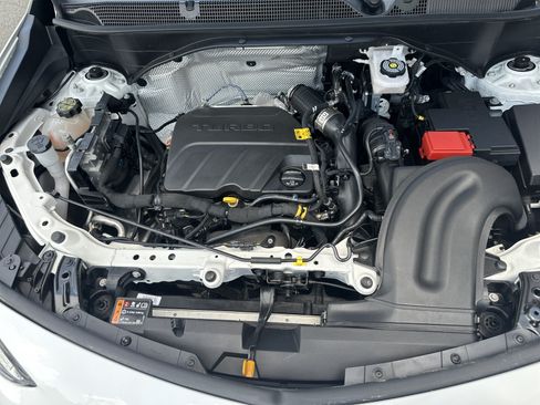 Used 2024 Buick Encore GX Preferred FWD image 31