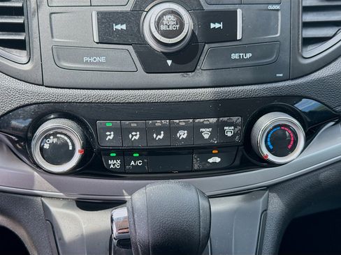 Used 2015 Honda CR-V LX image 12