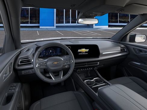 New 2026 Chevrolet Traverse LT image 15