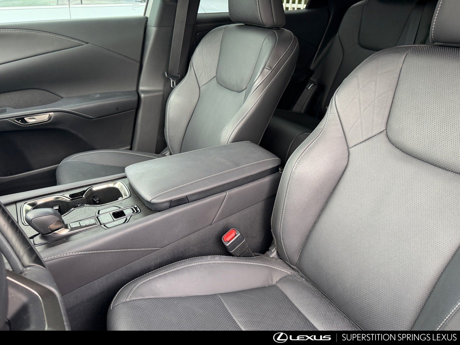 Certified 2024 Lexus RX 350 Premium Plus w/ Convenience Package FWD image 12