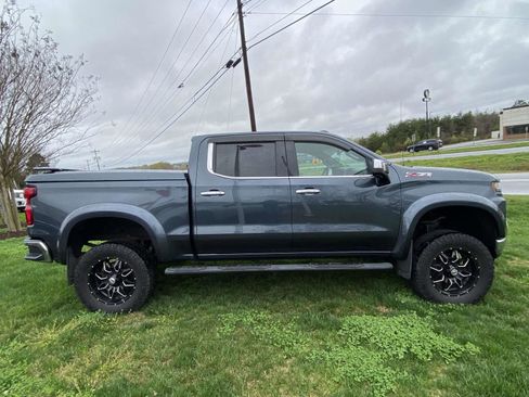 Used 2019 Chevrolet Silverado 1500 LTZ w/ LTZ Premium Package image 9