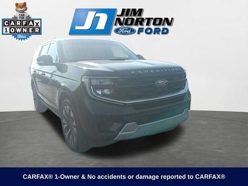 Used 2026 Ford Expedition Platinum w/ Driver's Package AWD/4WD image 1