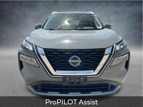 Used 2023 Nissan Rogue SL w/ SL Premium Package AWD/4WD image 3