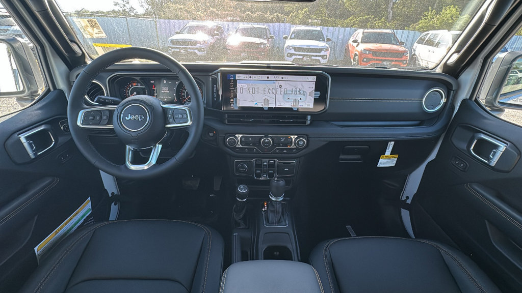 New 2027 Jeep Wrangler Unlimited Sahara AWD/4WD image 17