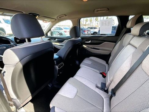 Used 2023 Hyundai Santa Fe SEL FWD image 16