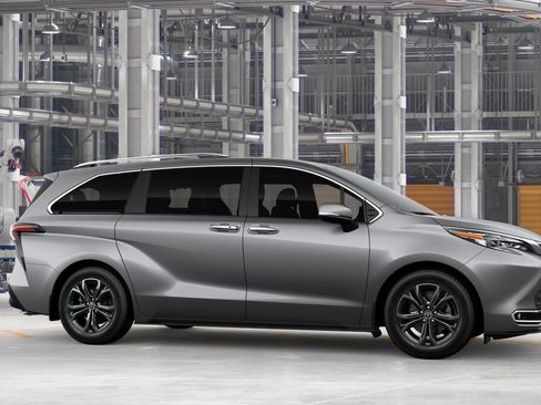 New 2026 Toyota Sienna Platinum AWD/4WD image 13