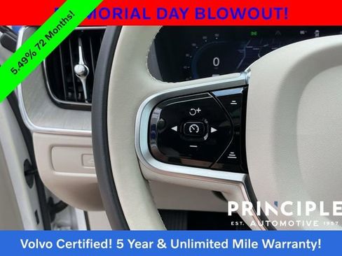 Certified 2023 Volvo XC60 B5 Plus w/ Climate Package FWD image 23