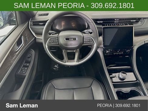 New 2025 Jeep Grand Cherokee L Limited w/ Black Appearance Package image 23