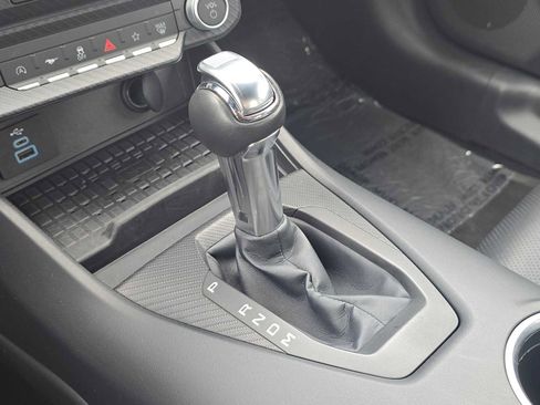 Used 2024 Ford Mustang GT Premium image 32