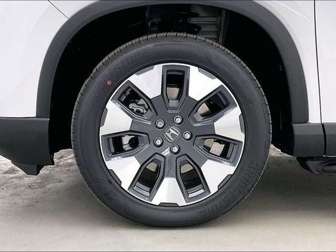 New 2026 Honda Pilot Elite image 15