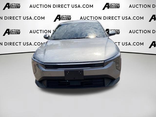 Used 2025 Kia K4 FWD image 2